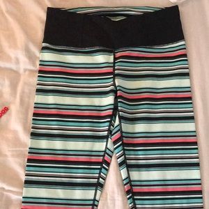 Manduka Jade Stripe Capri